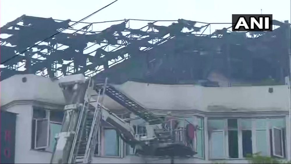 delhi fire 2