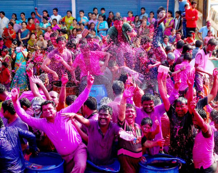Holi 6