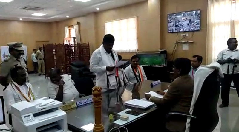 MP DK Suresh