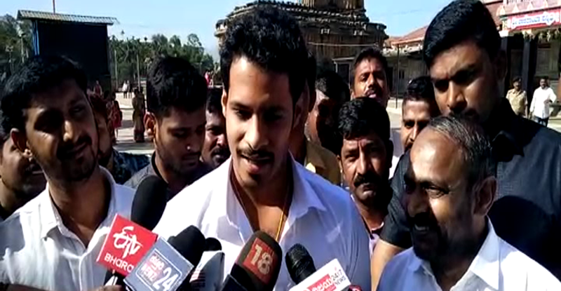 NIKHIL HDK