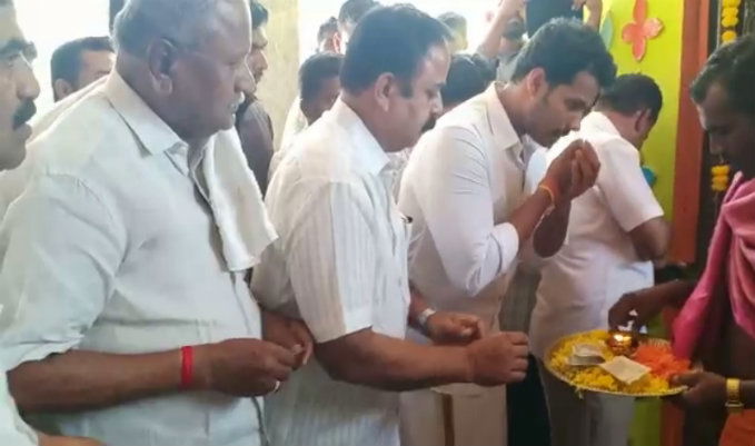 Nikhil Kumaraswamy