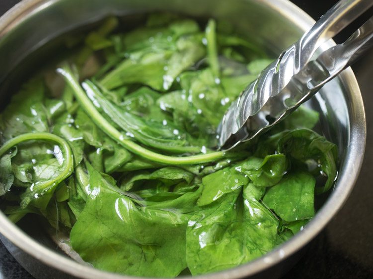 palak poori recipe05