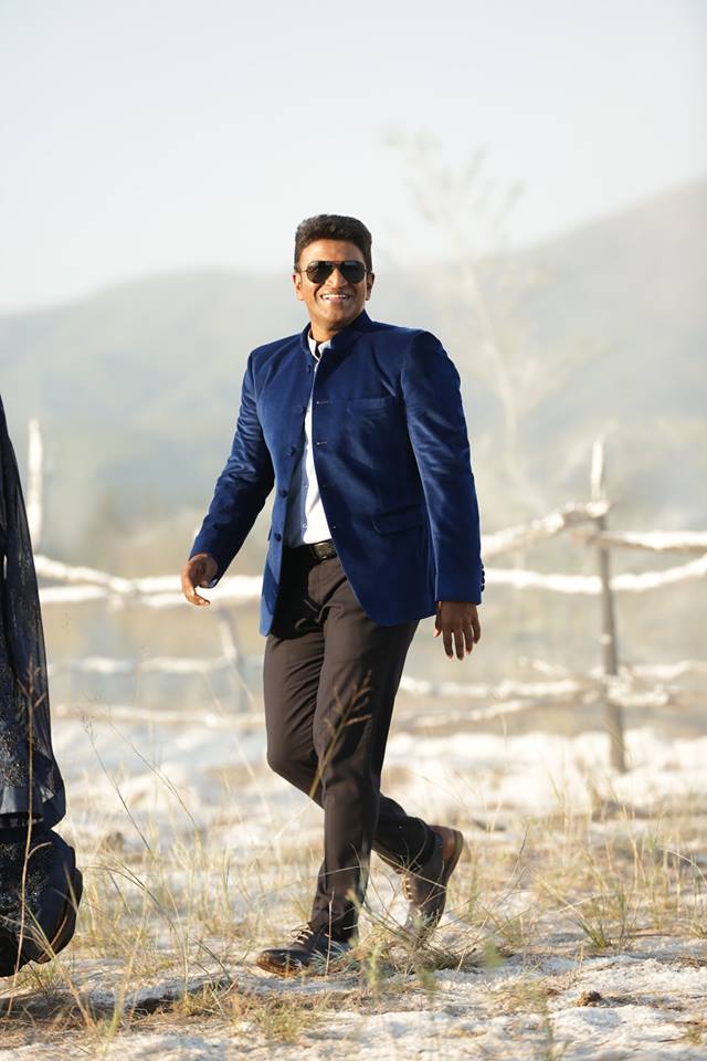 puneeth rajkumar 4