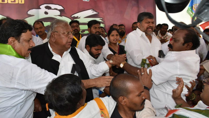 V Hanumantha Rao A