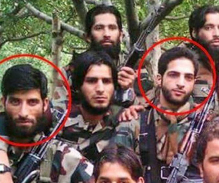 burhan wani and friend333