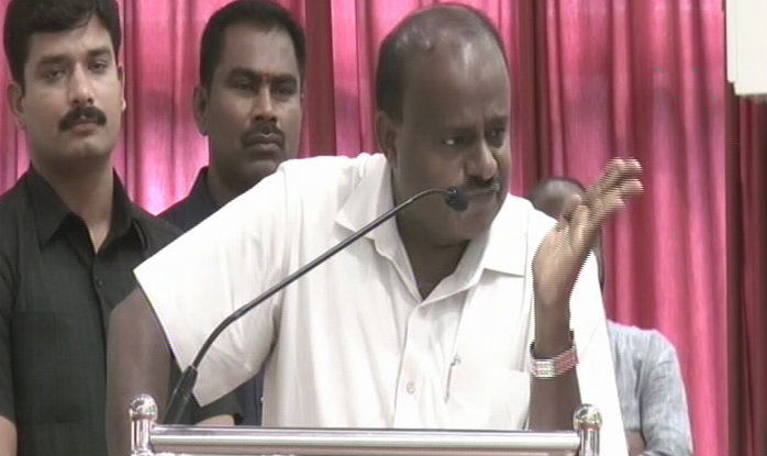 CM HDK b