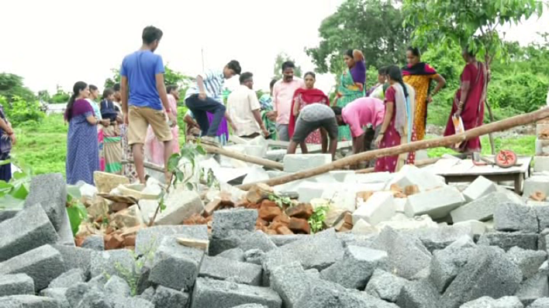 dwd house demolish