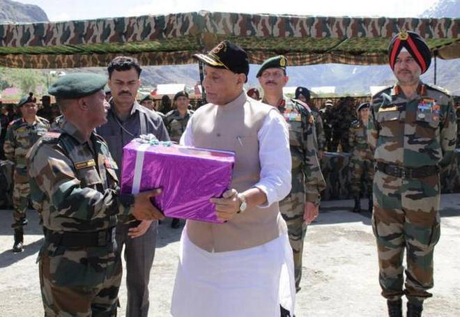 rajnath singh at war memorial 4