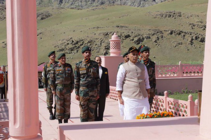 rajnath singh at war memorial