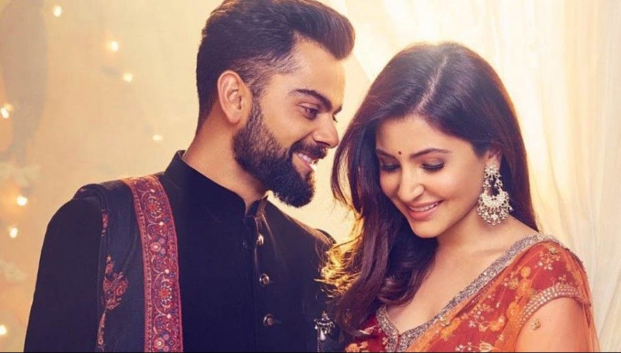 virat amp anushka spotted at the airport amid wedding rumours1400 1512727283 1100x513 e1563270568902