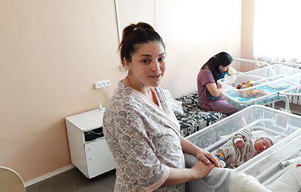 baby birth 3
