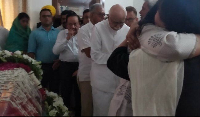 sushma advani 2