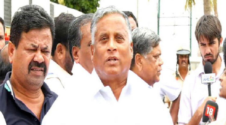 v somanna