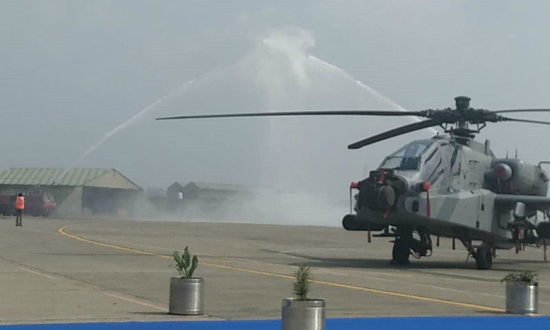 Apache helicopters 3