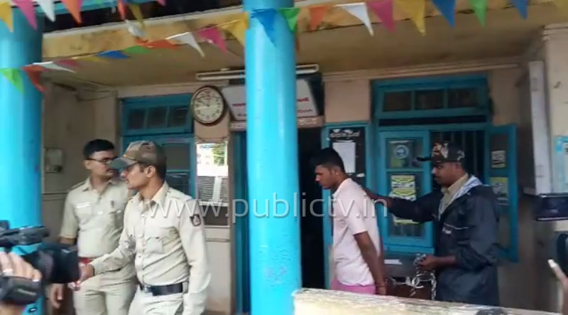 ಪಬ್ಜಿ ಕೊಲೆ ಪ್ರಕರಣ - ತರಕಾರಿ ಕತ್ತರಿಸಿದಂತೆ ತಂದೆಯ ರುಂಡ, ಕಾಲು ಕತ್ತರಿಸಿದ ಮಗ 8 blg pubg