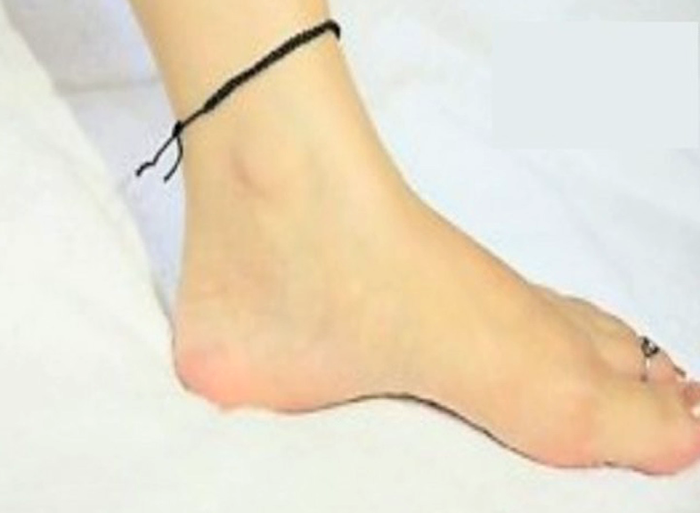 Black Thread 2