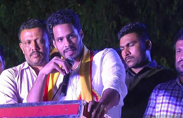 NIKHIL KUMARASWAMY 1