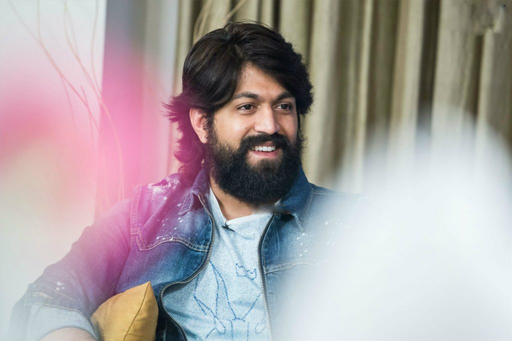 yash vishal srinidhi shetty at the kgf press meet in chennai photos 0011 1