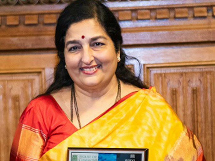 Anuradha Paudwal 1