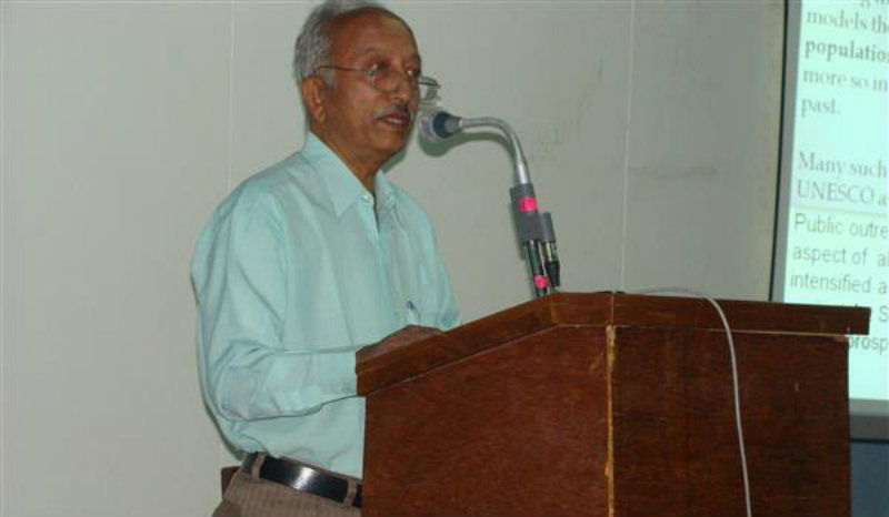 Dr Ravi Korisettar 1