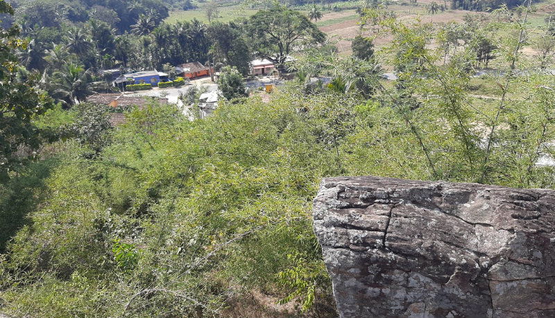 Madikeri Hill Rock3