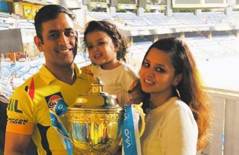 Dhoni A