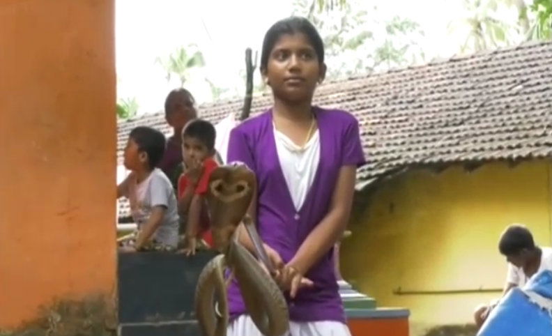 Snake Girl Karwar2