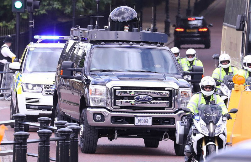 convoy vehicles us president donald trump 3