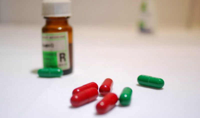 medicines bottle 696x466 1
