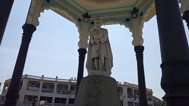 mys nalvadi statue
