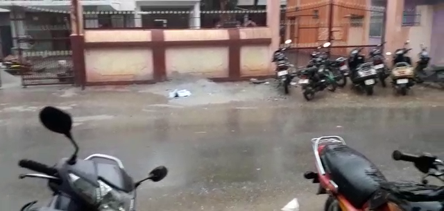 overall rain 1