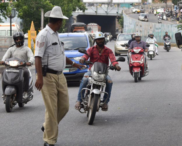 traffic police 1