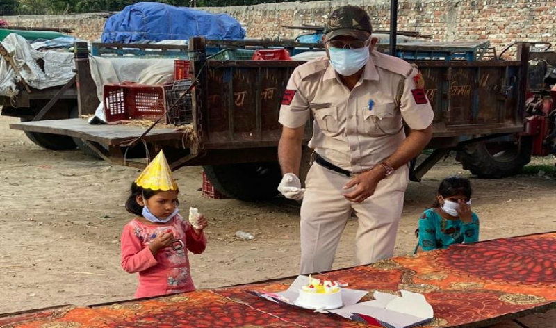 DHL Police 1