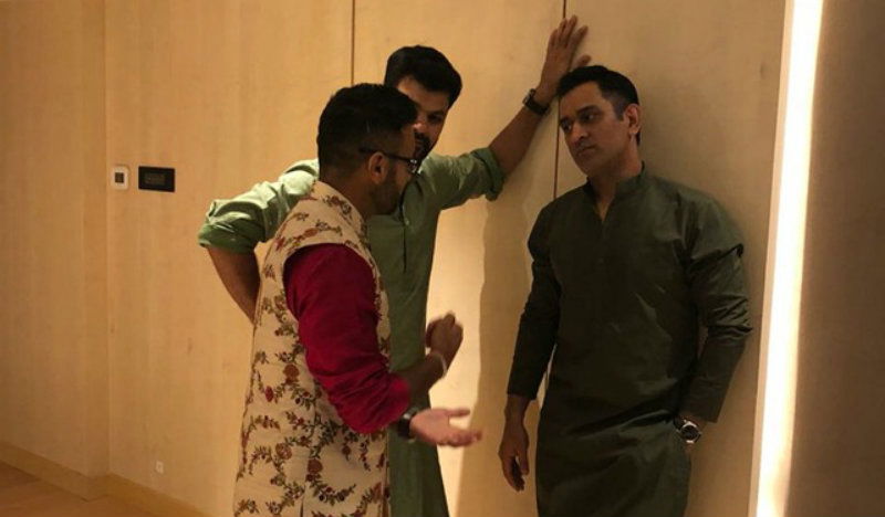 RP Singh MS Dhoni 4