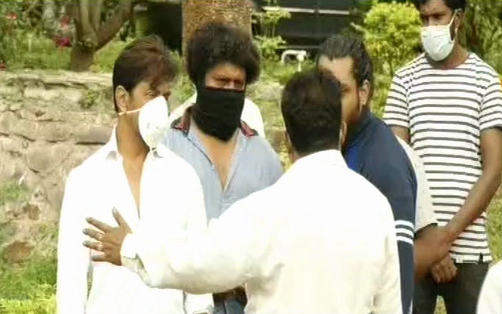 CHIRU SAMDHI 1
