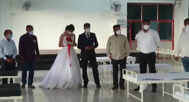 COUPLE 4
