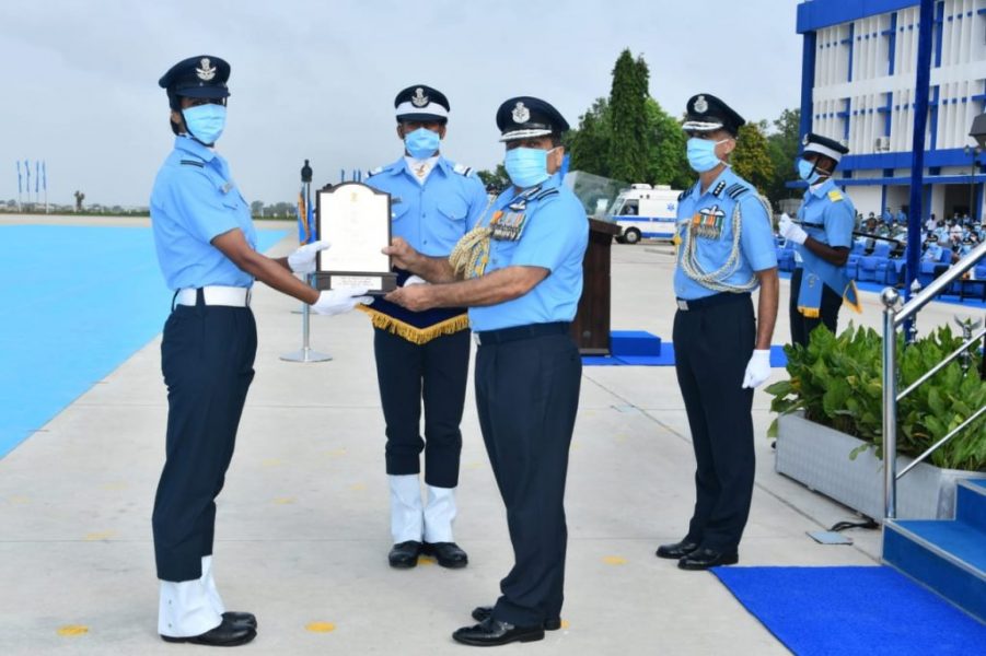 Flying Officer Aanchal Gangwal 1024x682 1