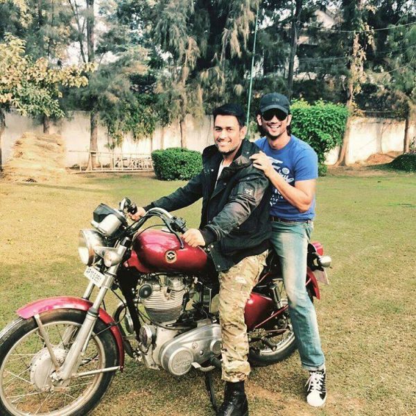 dhoni and sushanth