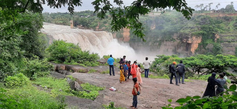 BLG GOKAK FALLS AV 1 medium