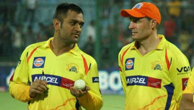 Mike Hussey MS Dhoni 2