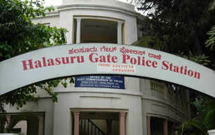 POLICE 2 medium
