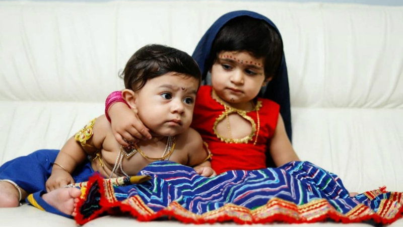 iamradhikapandit