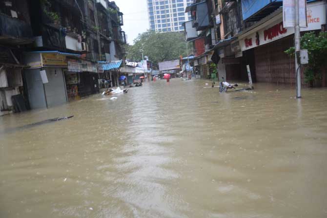 Mumbai Rain 4