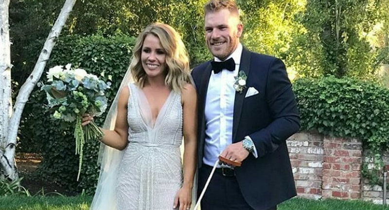 aaron finch and wife