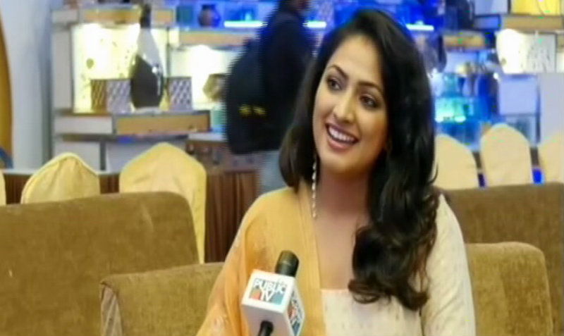 Actress haripriya