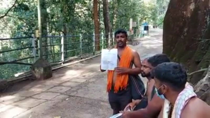Ayyappa Devotees 2
