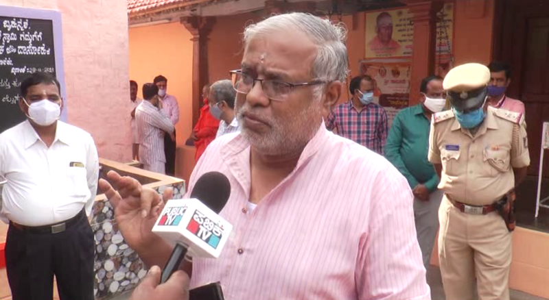 CNG SURESH