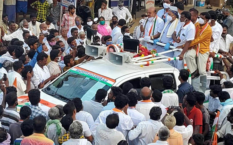 TB Jayachandra 1