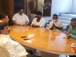 jarkiholi meeting
