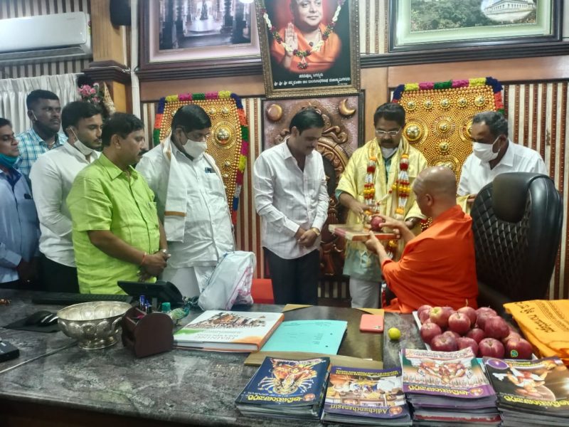 munirathna nirmalanandanath swamiji 2 7